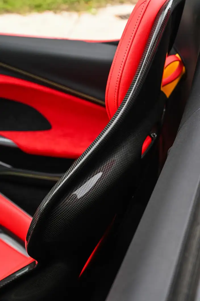 Ferrari 296 2022 Model 3.0T V6 GTS – фото 15