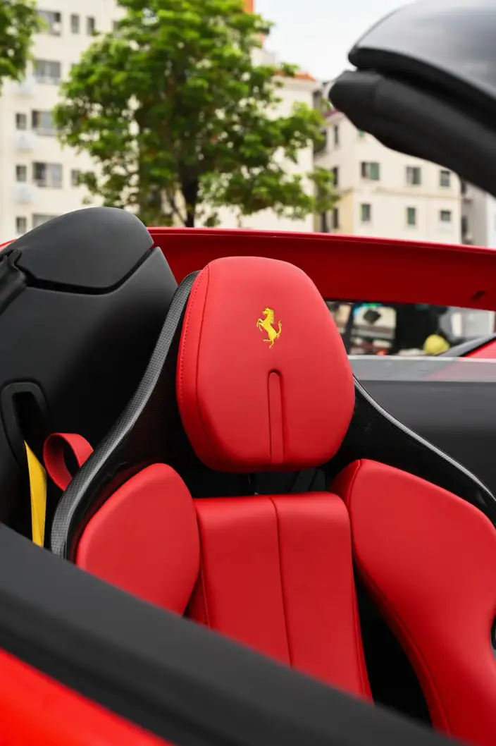 Ferrari 296 2022 Model 3.0T V6 GTS – фото 21
