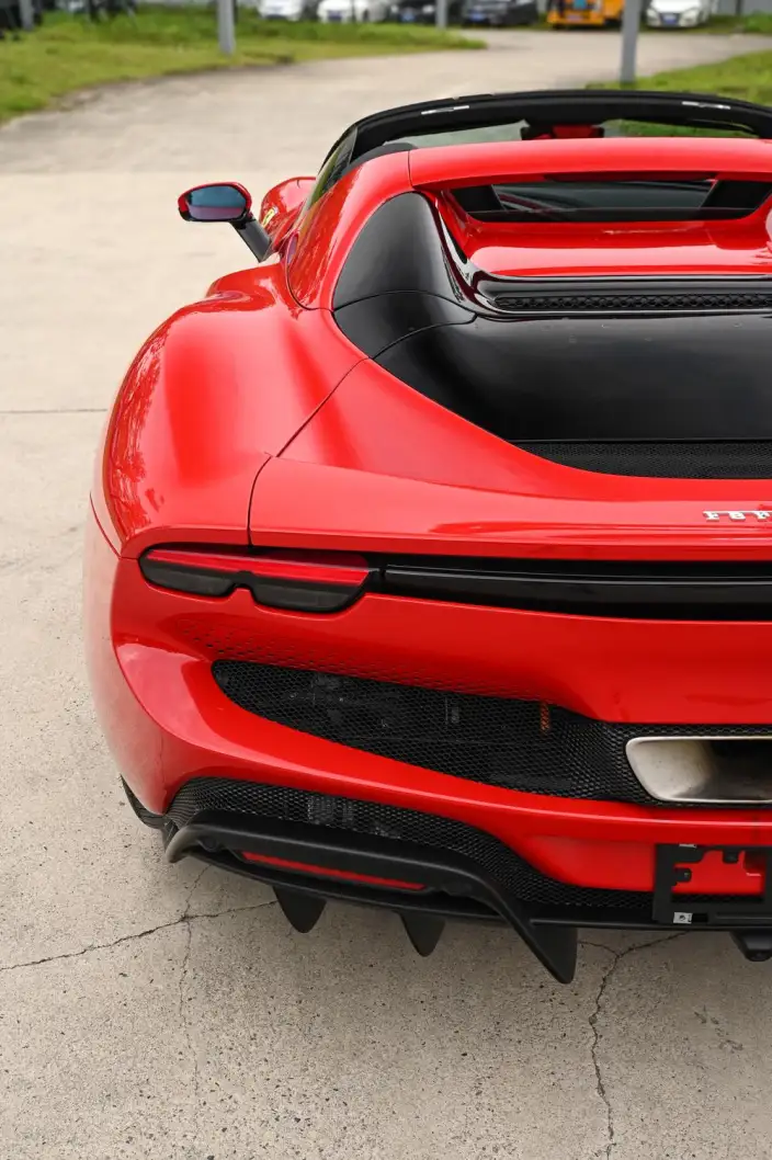 Ferrari 296 2022 Model 3.0T V6 GTS – фото 22