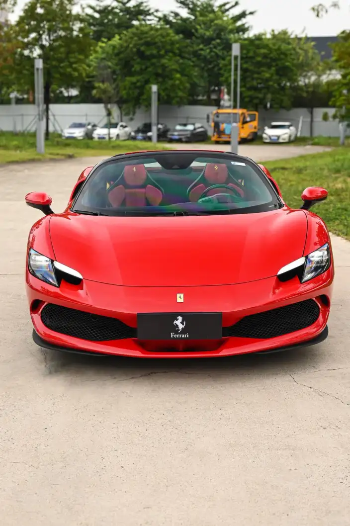 Ferrari 296 2022 Model 3.0T V6 GTS – фото 23