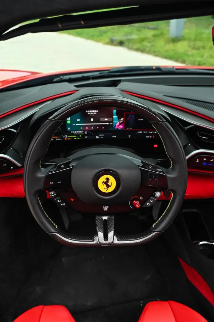 Ferrari 296 2022 Model 3.0T V6 GTS – фото 25