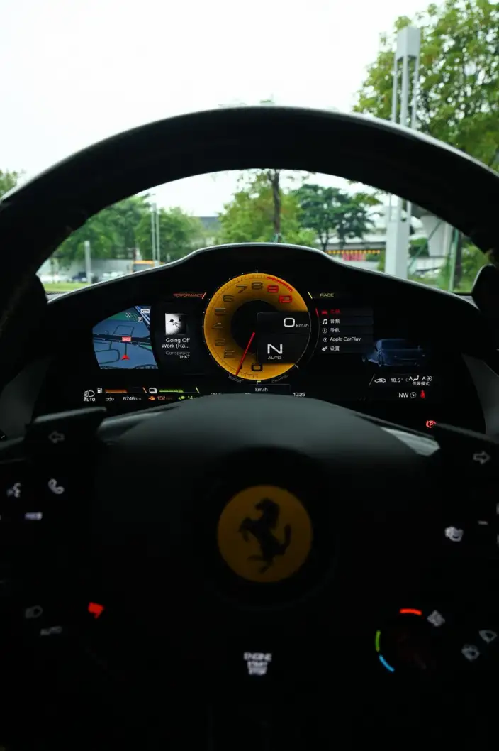 Ferrari 296 2022 Model 3.0T V6 GTS – фото 32
