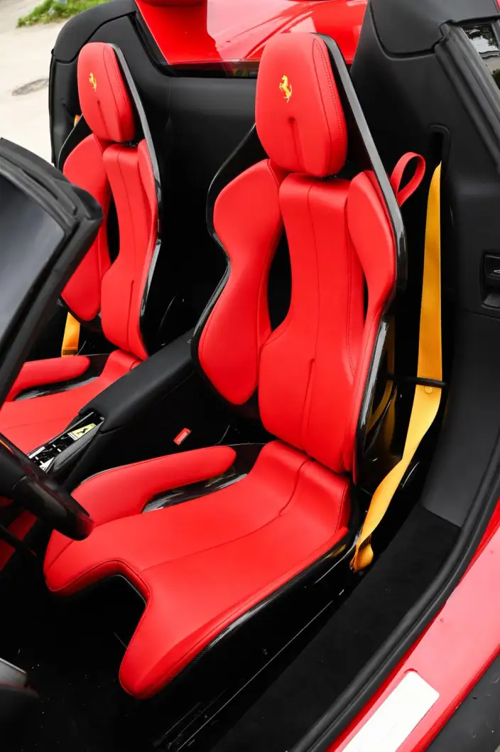 Ferrari 296 2022 Model 3.0T V6 GTS – фото 33