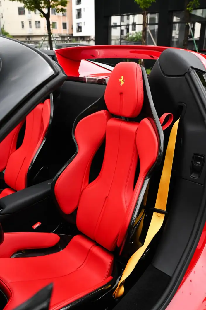 Ferrari 296 2022 Model 3.0T V6 GTS – фото 35