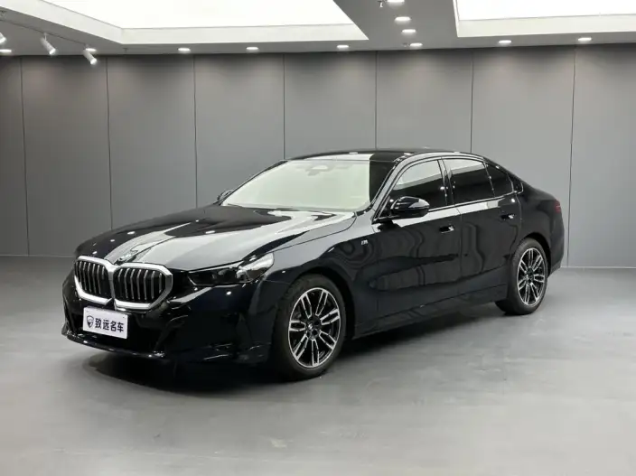 BMW 5 Series Imported 2024 Model 525i M Sports Set