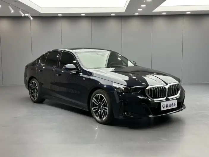 BMW 5 Series Imported 2024 Model 525i M Sports Set