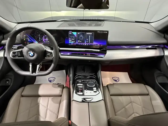 BMW 5 Series Imported 2024 Model 525i M Sports Set – фото 20