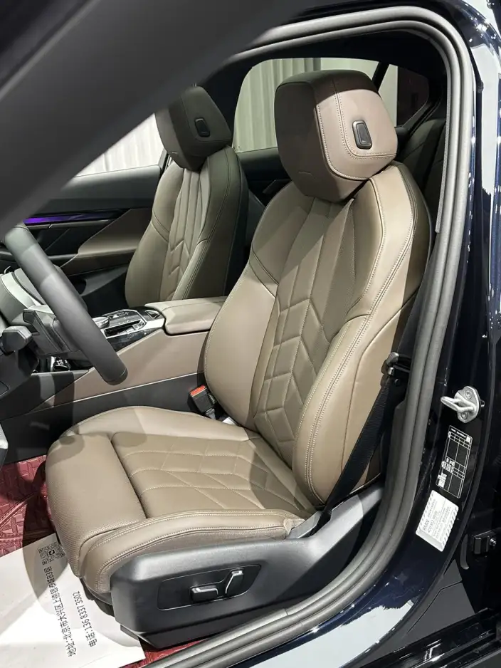 BMW 5 Series Imported 2024 Model 525i M Sports Set – фото 26