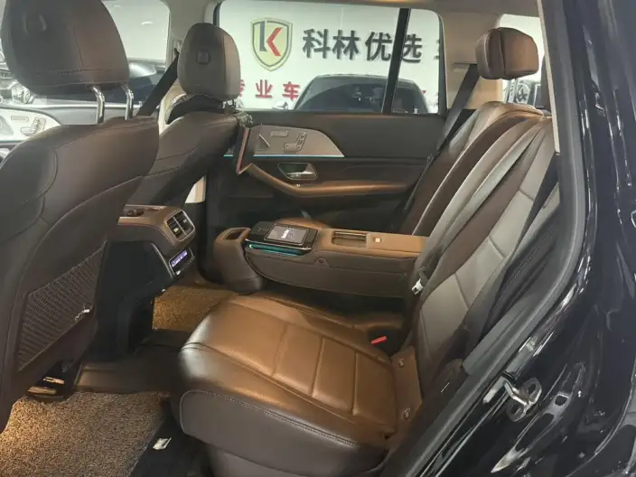 Mercedes-Benz GLS 2021 Model GLS 400 4MATIC – фото 11