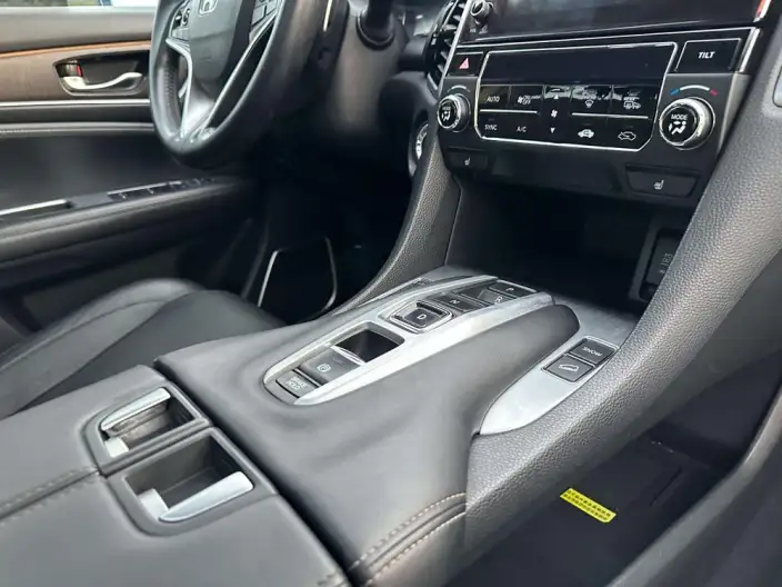 Honda Avancier 2020 Model 370 TURBO 9AT Exclusive Edition AWD – фото 10