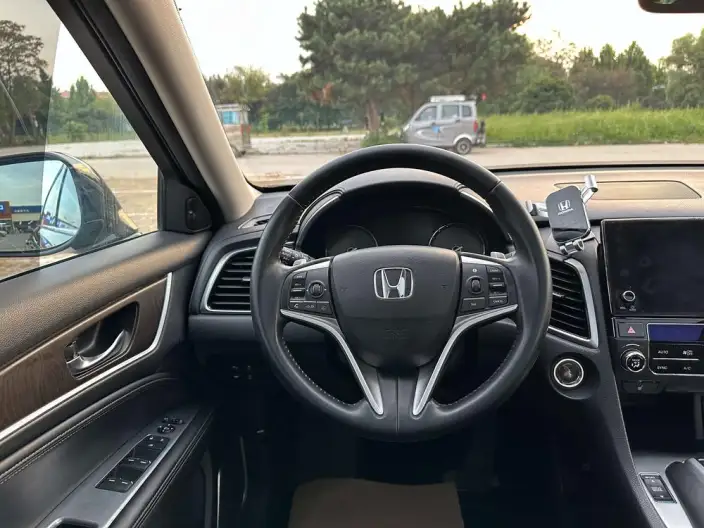 Honda Avancier 2020 Model 370 TURBO 9AT Exclusive Edition AWD – фото 16