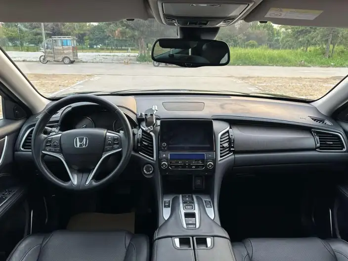 Honda Avancier 2020 Model 370 TURBO 9AT Exclusive Edition AWD – фото 20