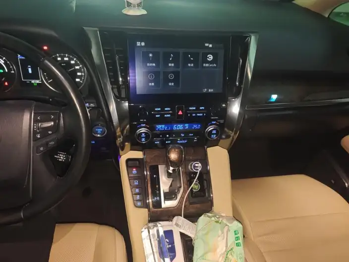 Vellfire 2021 Model Toyota Crown Hybrid 2.5L HV Premium Edition – фото 8