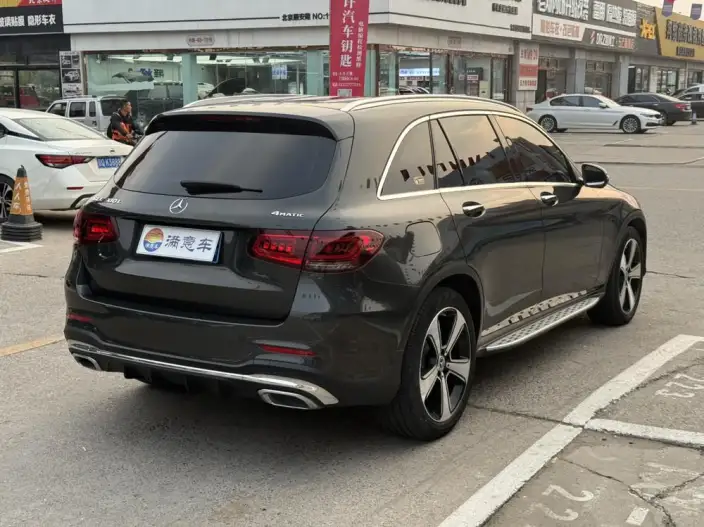 Mercedes-Benz GLC 2022 Model Facelift II GLC 300 L 4MATIC Luxury Model – фото 6