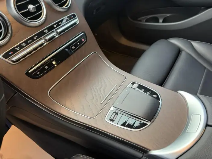 Mercedes-Benz GLC 2022 Model Facelift II GLC 300 L 4MATIC Luxury Model – фото 7