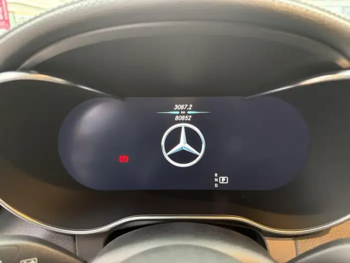 Mercedes-Benz GLC 2022 Model Facelift II GLC 300 L 4MATIC Luxury Model – фото 11