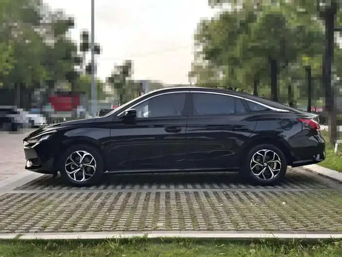 MG5 2021 Model 180DVVT CVT Youth Fashion Edition – фото 4