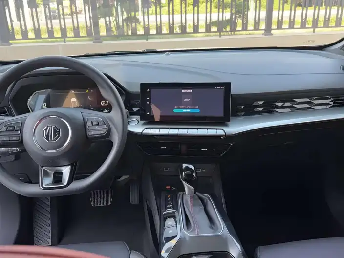 MG5 2023 Model 180DVVT CVT Youth Deluxe Edition – фото 8