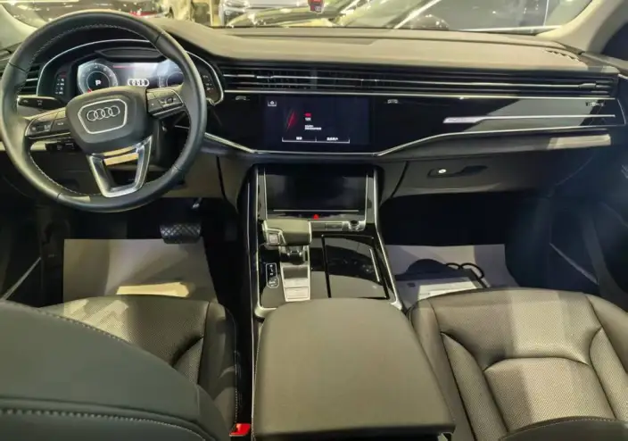 Audi Q8 2024 Model 55 TFSI Luxury Dynamic Model – фото 7