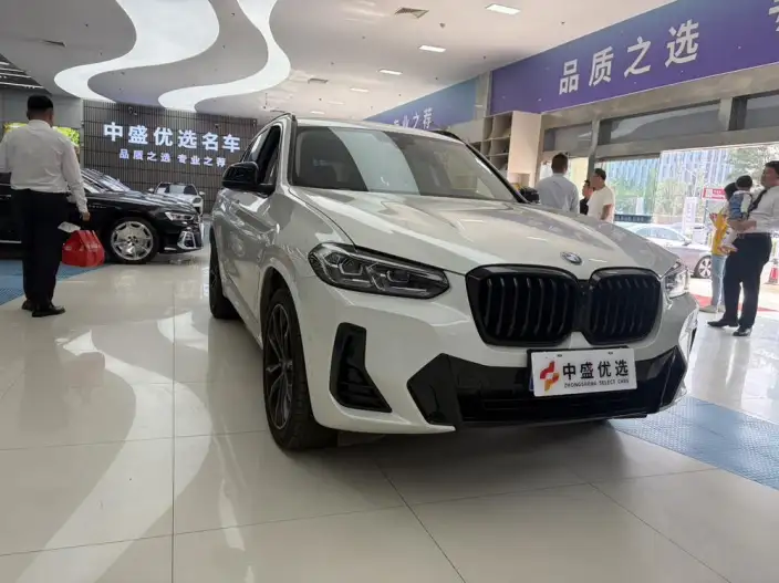 BMW X3 2023 Model xDrive30i Leading Model M Night Set – фото 3