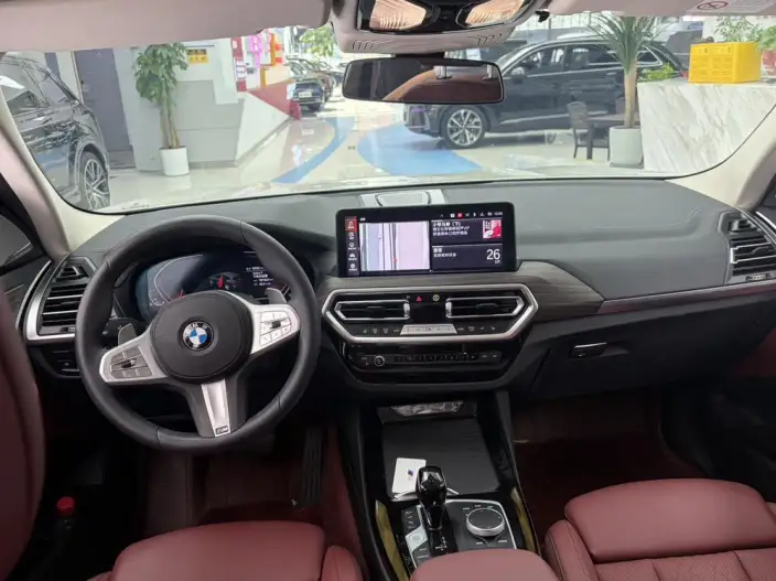 BMW X3 2023 Model xDrive30i Leading Model M Night Set – фото 9