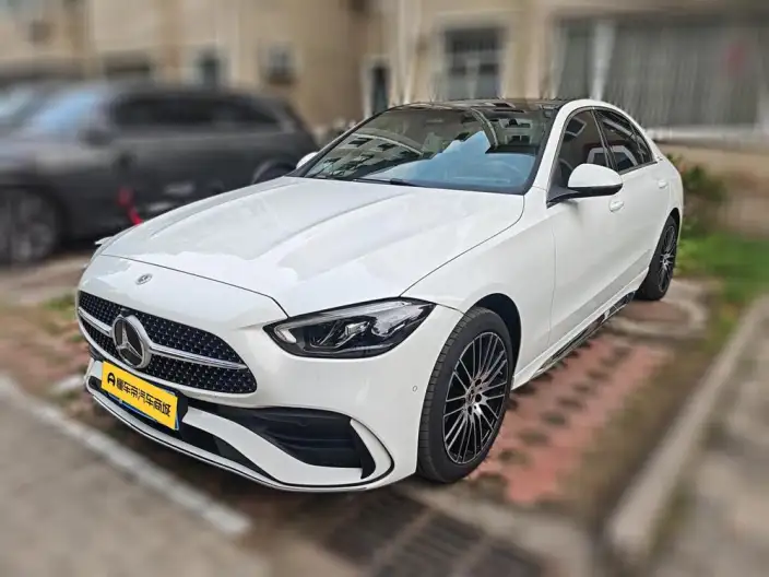 Mercedes-Benz C-Class 2025 Model C 260 L Sports Edition – фото 1
