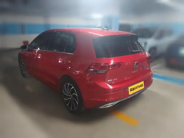 Volkswagen Golf 2021 Model 280TSI DSG Pro – фото 4