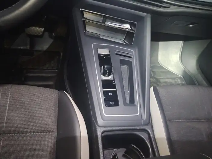 Volkswagen Golf 2021 Model 280TSI DSG Pro – фото 9