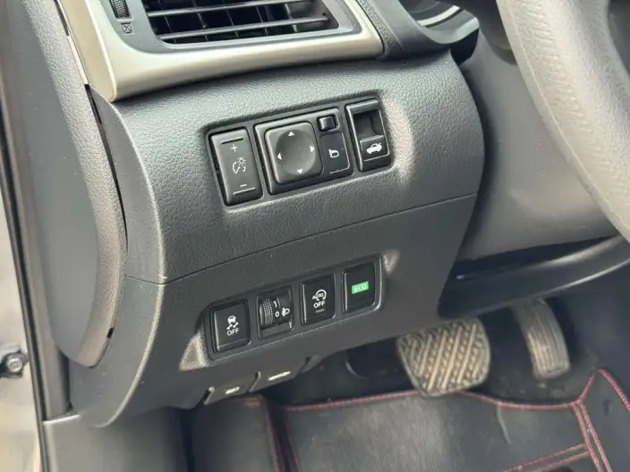 Nissan Sylphy 2024 Model Facelift Classic 1.6L XL CVT Deluxe Edition – фото 19