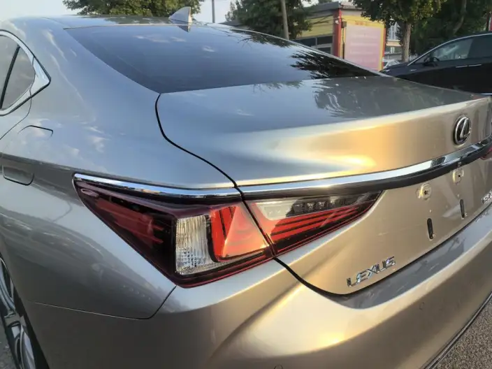 Lexus ES 2021 Model 200 Superior Edition – фото 7