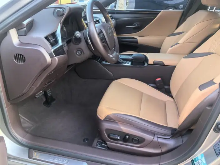 Lexus ES 2021 Model 200 Superior Edition – фото 15