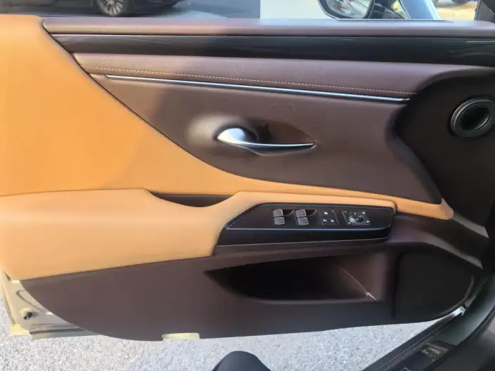 Lexus ES 2021 Model 200 Superior Edition – фото 17