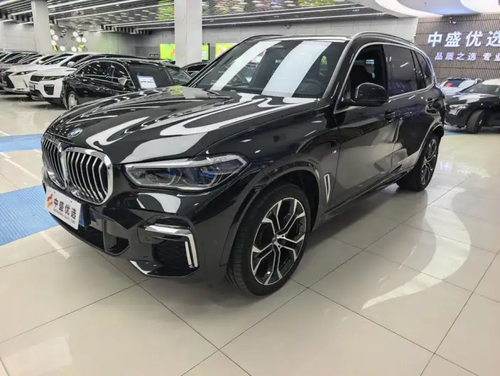 BMW X5 2022 Model Facelift xDrive 40Li Exclusive Model M Sports Set