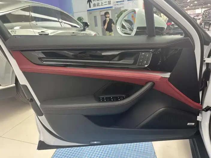 Panamera 2024 Model Panamera 2.9T – фото 12