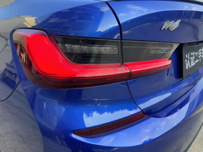 BMW 3 Series 2020 Model 325i M Sports Set – фото 10