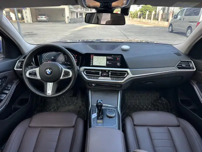 BMW 3 Series 2020 Model 325i M Sports Set – фото 17