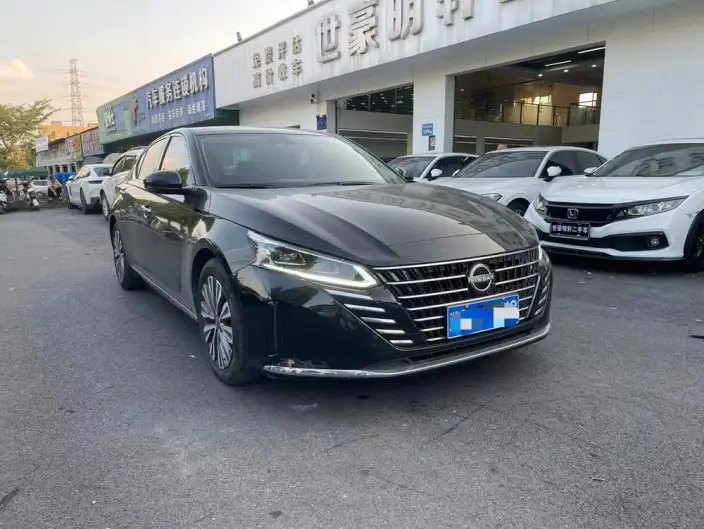 Nissan Teana 2022 Model 2.0L XL-Upr Premium Edition – фото 2
