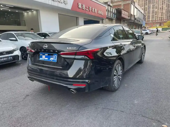 Nissan Teana 2022 Model 2.0L XL-Upr Premium Edition – фото 3