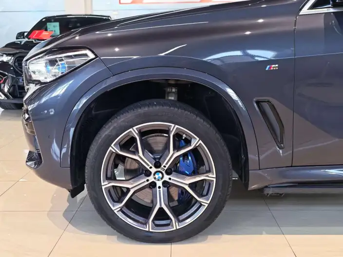 BMW X5 Imported 2021 Model xDrive40i Exclusive Model M Sports Set – фото 10