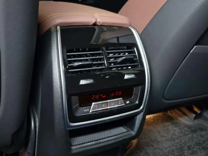 BMW X5 Imported 2021 Model xDrive40i Exclusive Model M Sports Set – фото 18