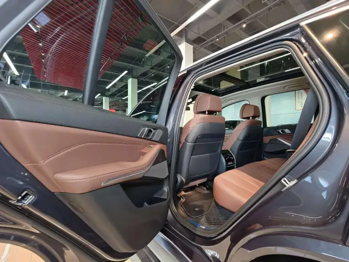 BMW X5 Imported 2021 Model xDrive40i Exclusive Model M Sports Set – фото 21