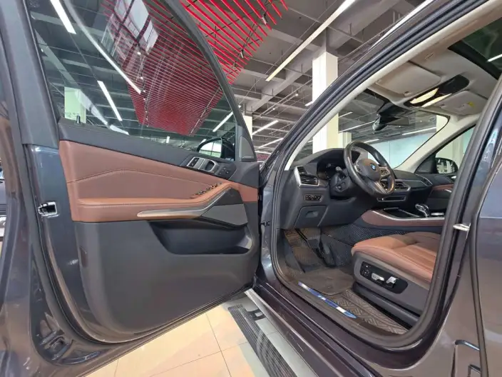 BMW X5 Imported 2021 Model xDrive40i Exclusive Model M Sports Set – фото 43