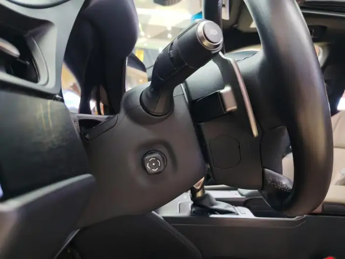 Lexus ES 2022 Model 200 Superior Edition – фото 10