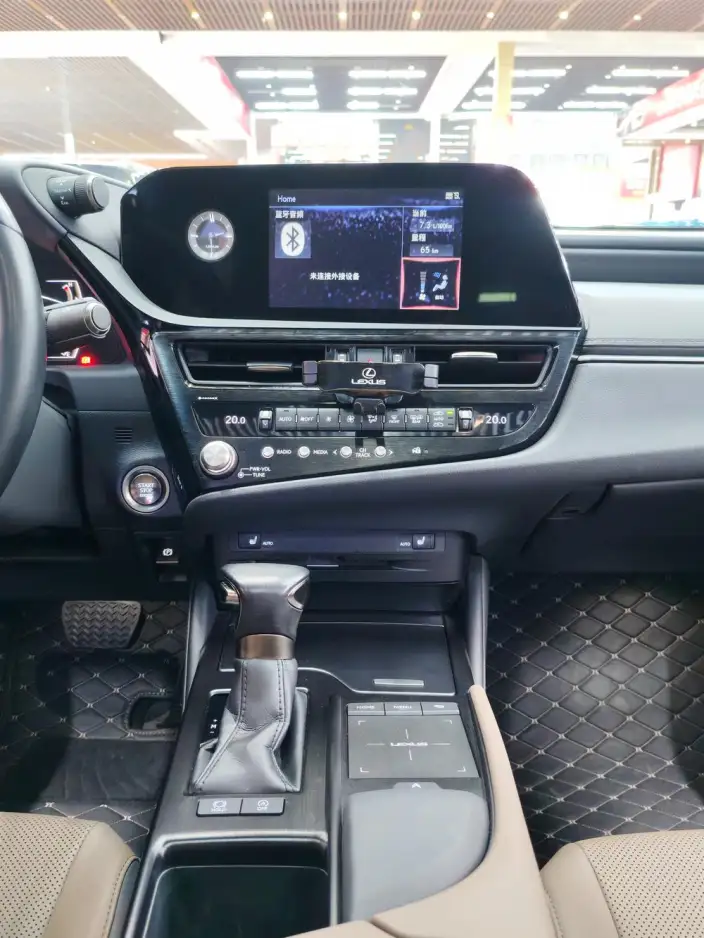 Lexus ES 2022 Model 200 Superior Edition – фото 14