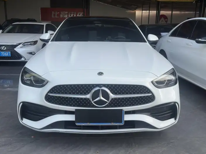 Mercedes-Benz C-Class 2022 Model Facelift C 260 L Sports Edition – фото 2