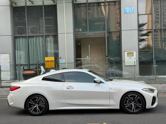 BMW 4 Series 2022 Model 425i M Sports Set – фото 5