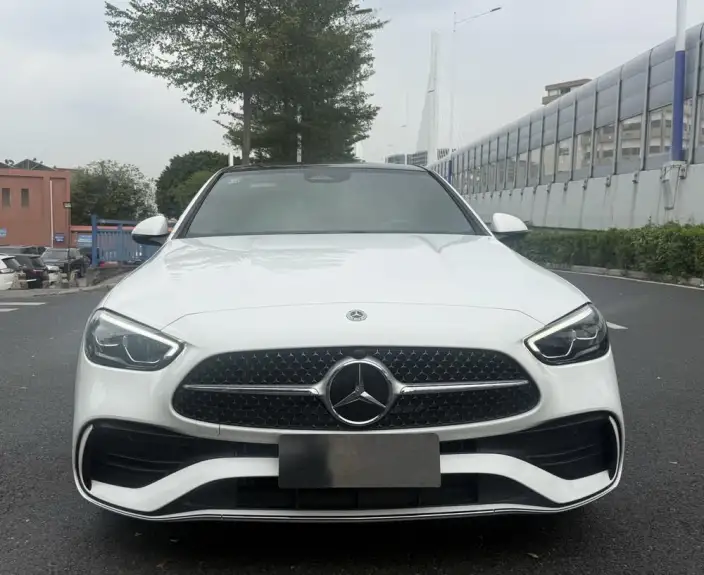Mercedes-Benz C-Class 2023 Model C 260 L Sports Edition – фото 2