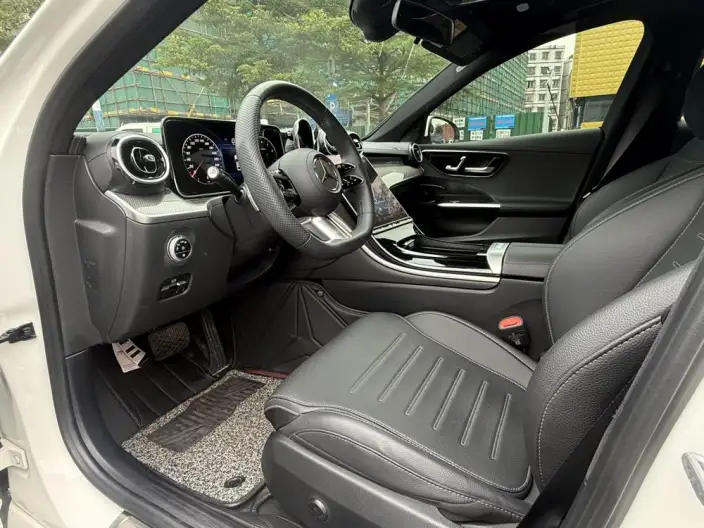 Mercedes-Benz C-Class 2023 Model C 260 L Sports Edition – фото 10