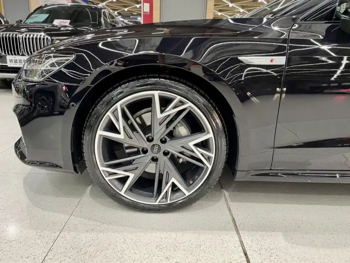 Audi A7 L 2023 Model 45 TFSI quattro S-line Black Samurai Edition – фото 7