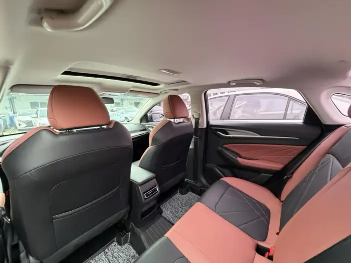 Changan Eado 2022 Model PLUS Blue whale NE 1.4T GDI DCT Flagship Model – фото 13